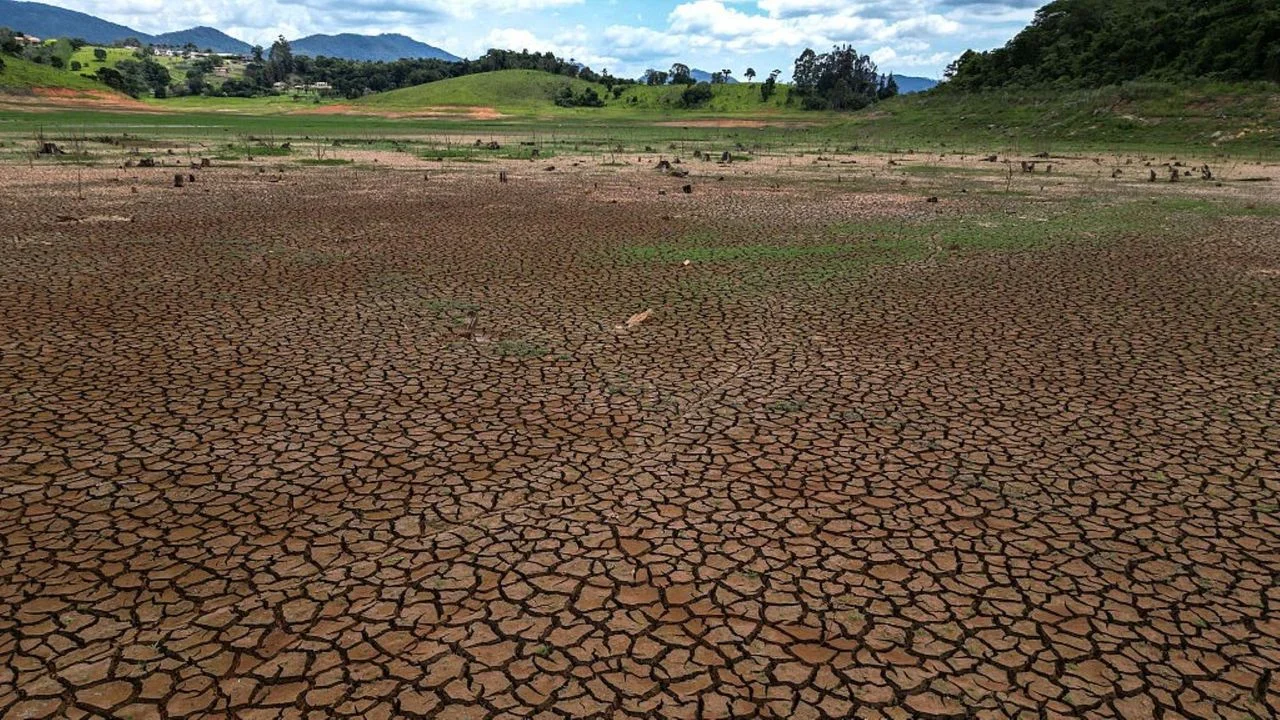 Brazil's Declining Aquifers: Implications for Agriculture and Energy Supply